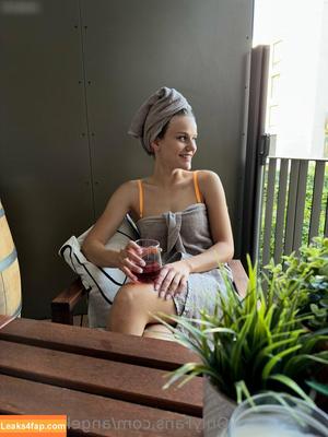 Angelina Mayer photo #0042