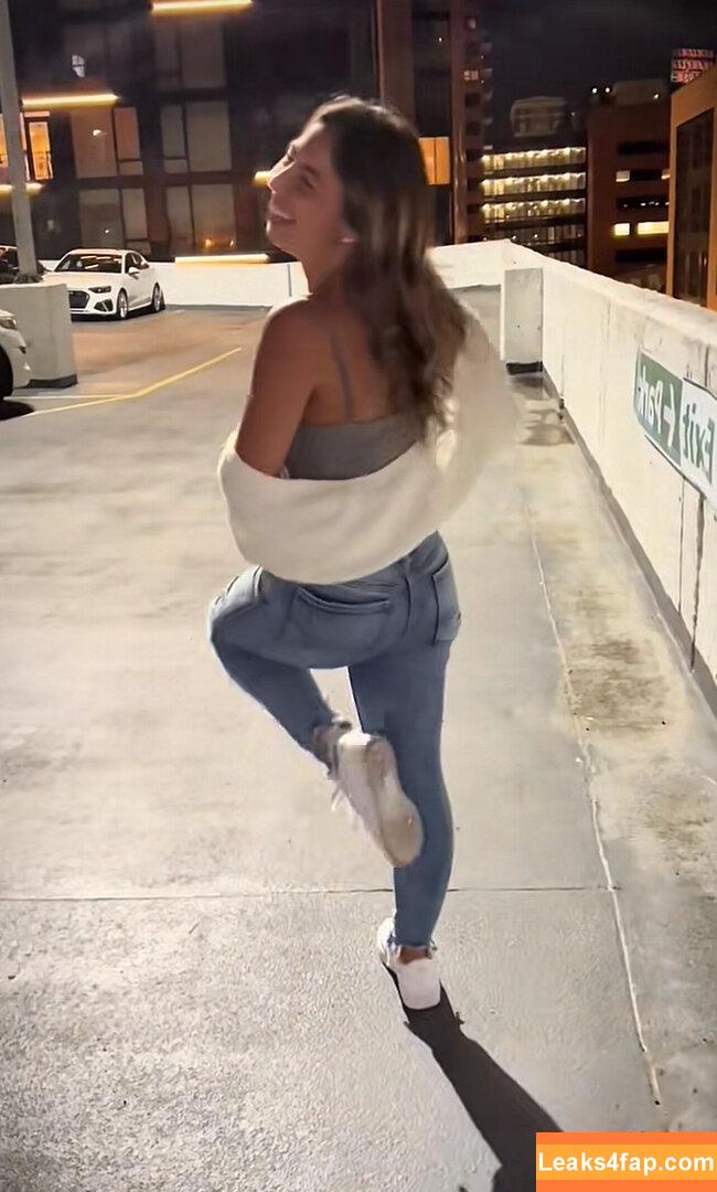Angelina Urciuoli / angelina.urciuoli leaked photo photo #0032