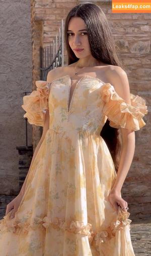 Angelina photo #0361