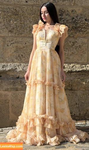 Angelina photo #0365