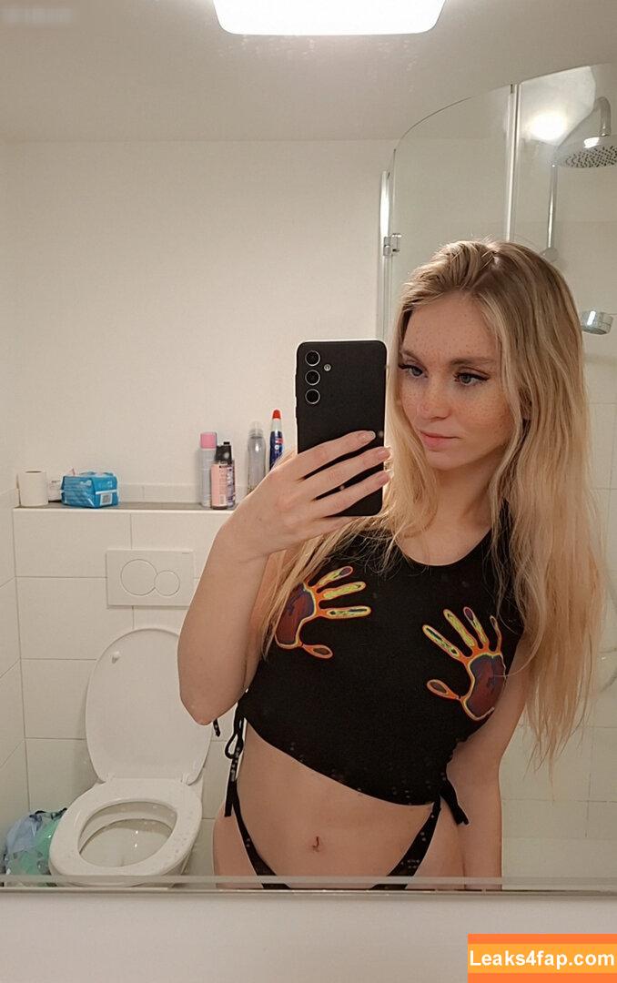 Angi-Virginia / angi_virginia слитое фото фото #0004