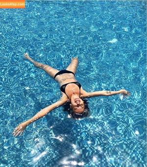 Angie Strangie photo #0030