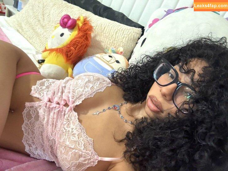 angiestraphouse / angiess.traphouse / theyadoreangel leaked photo photo #0066