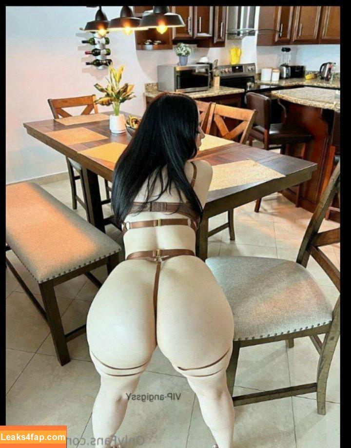 Angigss / angi_gss leaked photo photo #0537