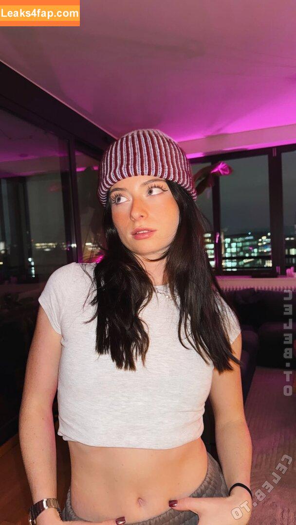 Anica Zimmermann / anica / anicaZ leaked photo photo #0290