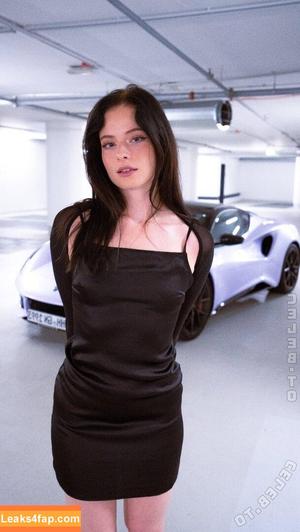 Anica Zimmermann photo #0305