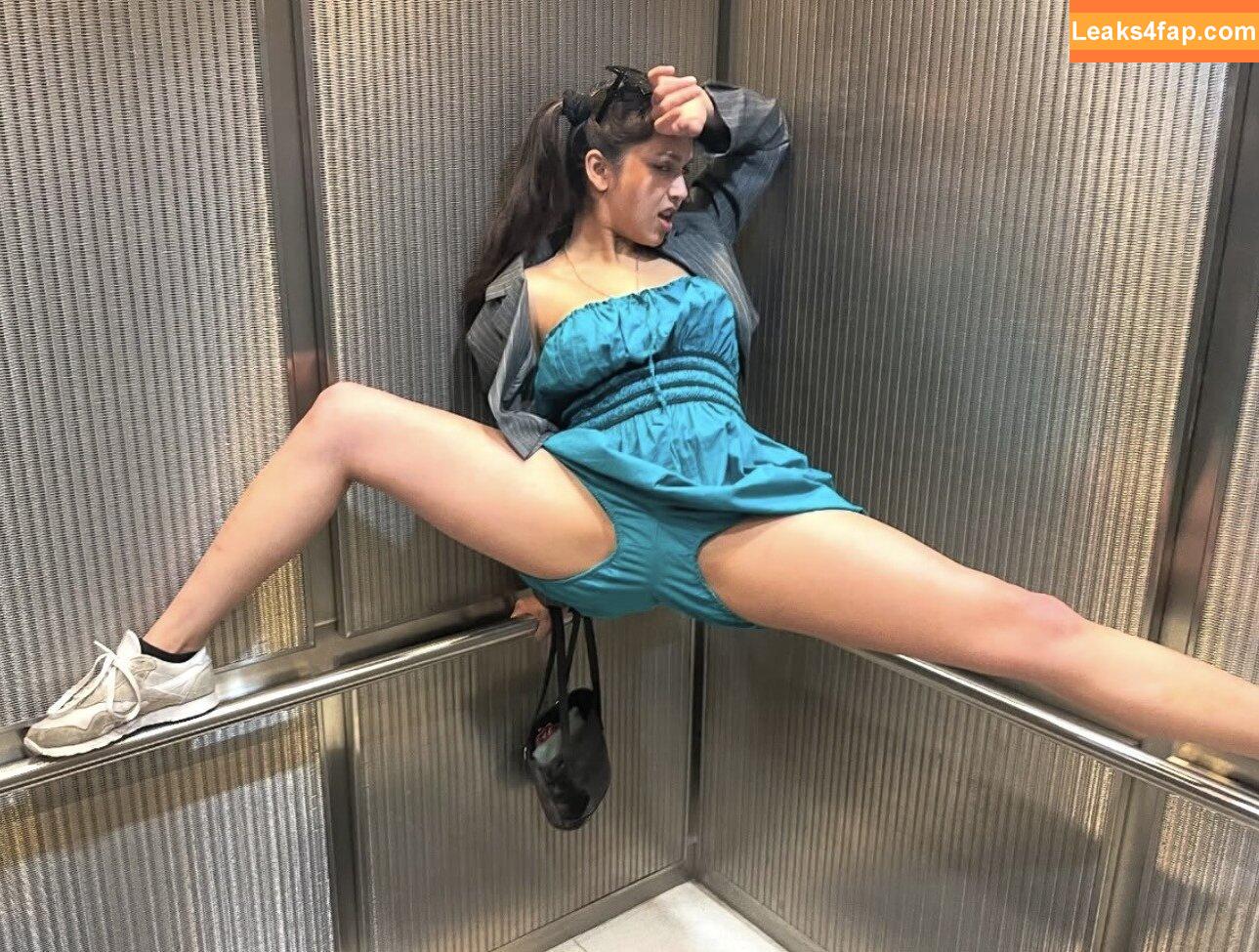 Anika Vishwanath / Bimbus2000 leaked photo photo #0027