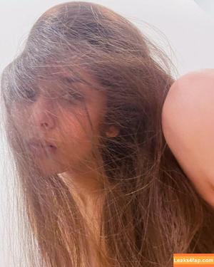 Anika Vishwanath photo #0012