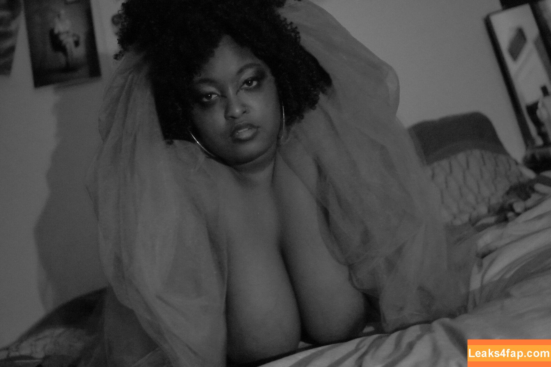 Animated_Aja / ChanelleDunson / ThighlyInfluential / anyuser leaked photo photo #0206