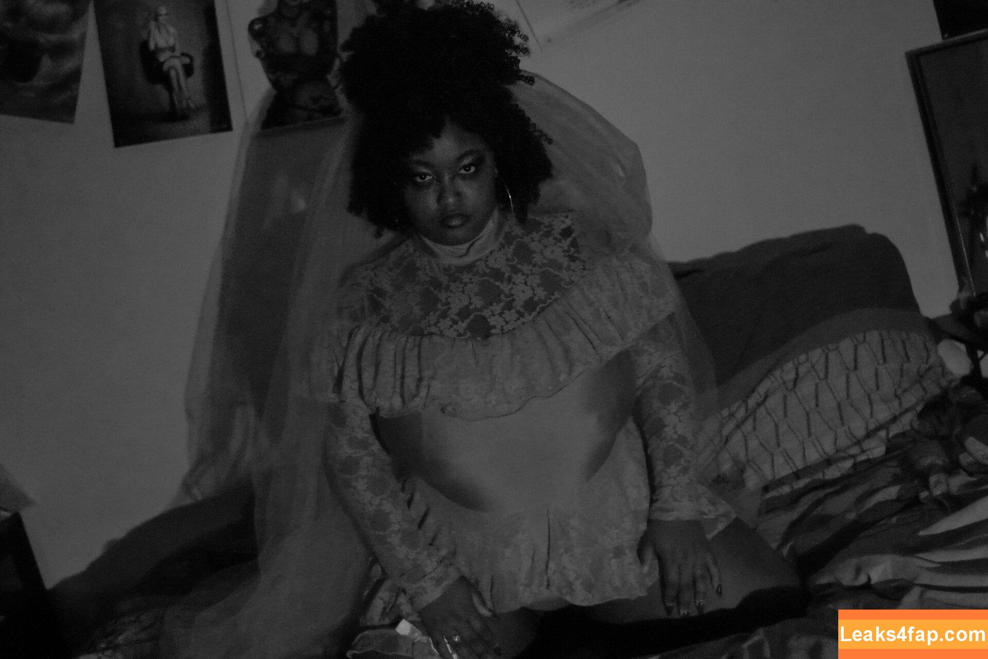 Animated_Aja / ChanelleDunson / ThighlyInfluential / anyuser leaked photo photo #0207