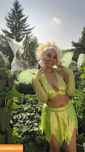 Animated_Aja photo #0141
