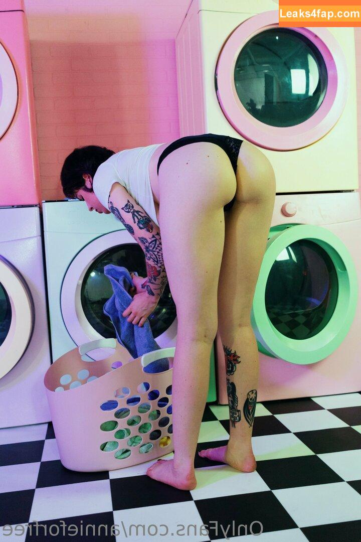 Anisa Jomha / AnisaJomha / AnisaTheGreasy / Annie Jay / anniejay leaked photo photo #0085