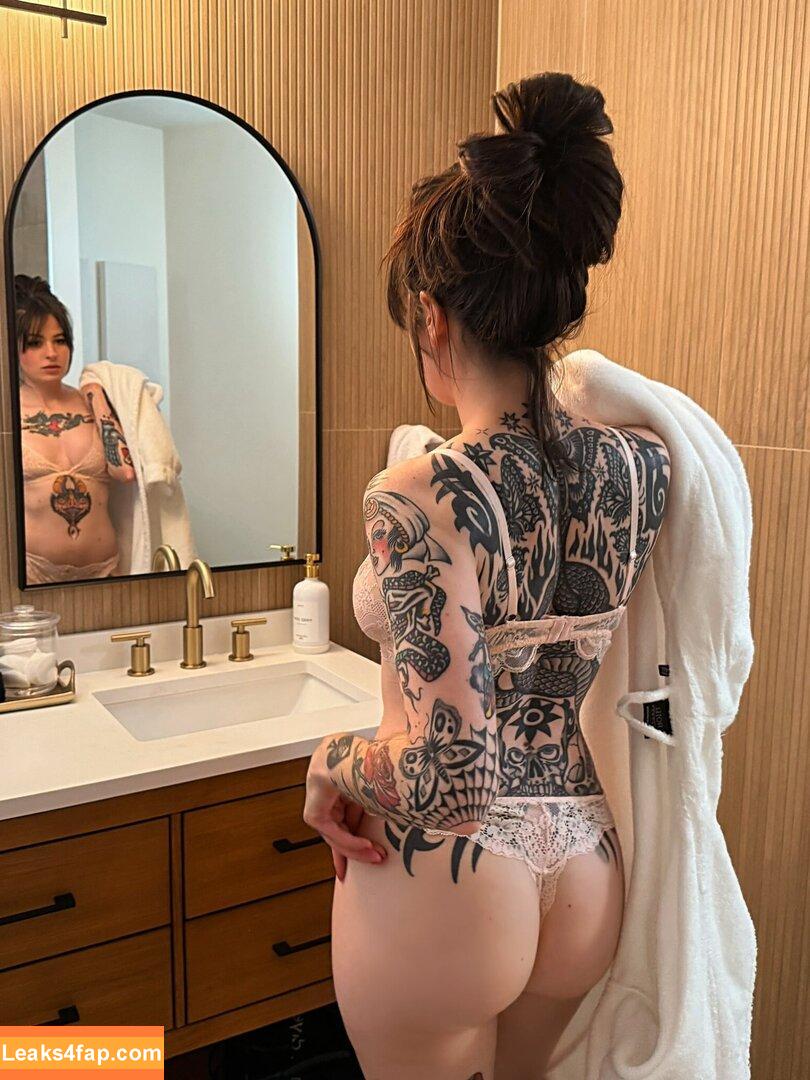 Anisa Jomha / AnisaJomha / AnisaTheGreasy / Annie Jay / anniejay leaked photo photo #0525