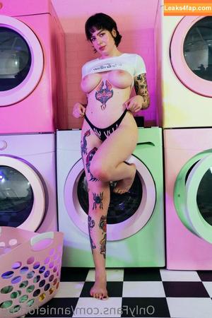 Anisa Jomha photo #0080