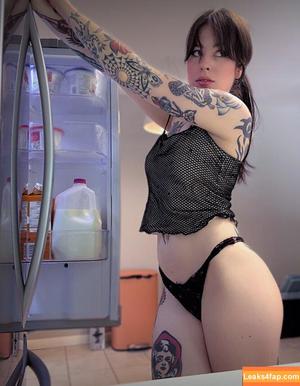 Anisa Jomha photo #0526