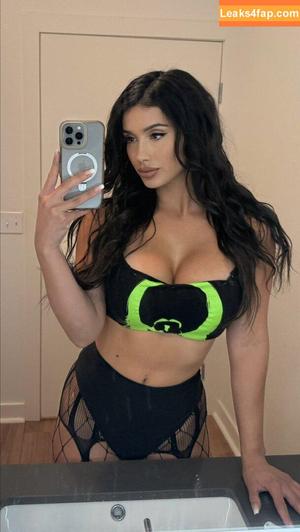 Anissa Godina photo #0004