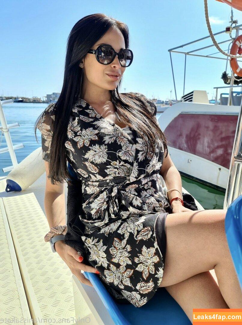 Anissa Kate / AnissaKate / anissakateoff leaked photo photo #0328