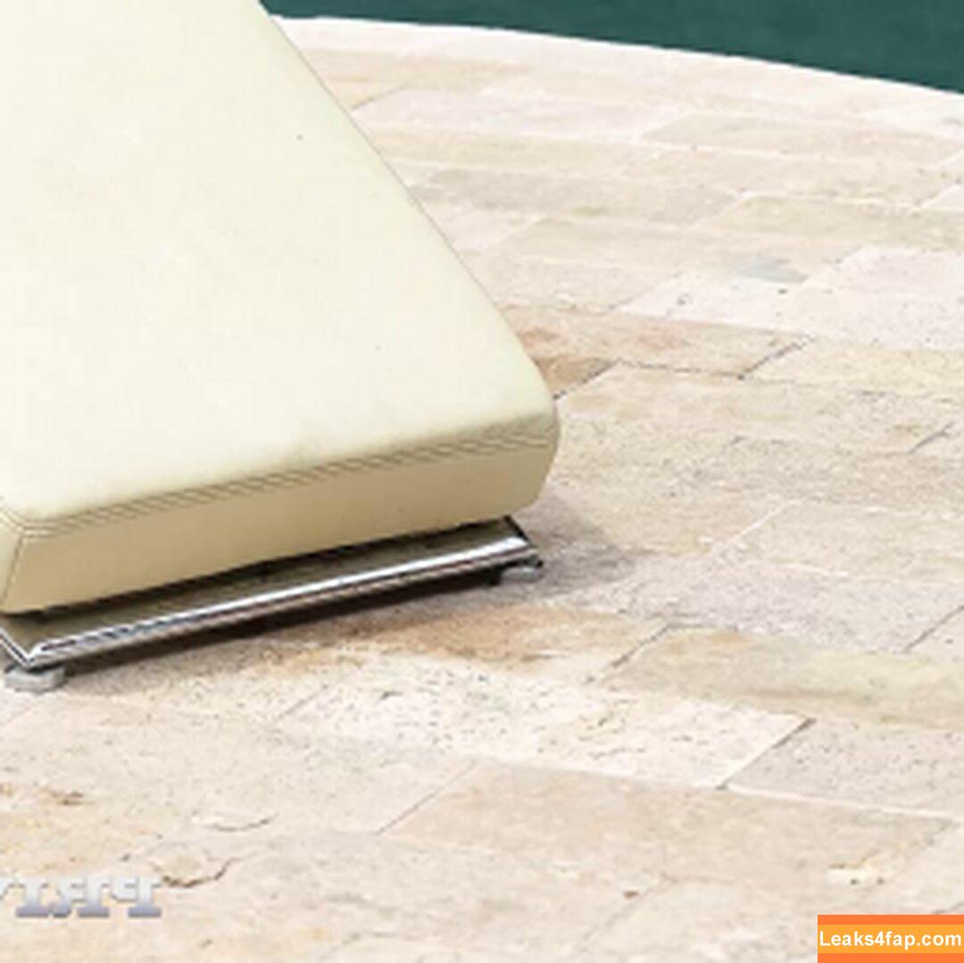 Anissa Kate / AnissaKate / anissakateoff leaked photo photo #1377