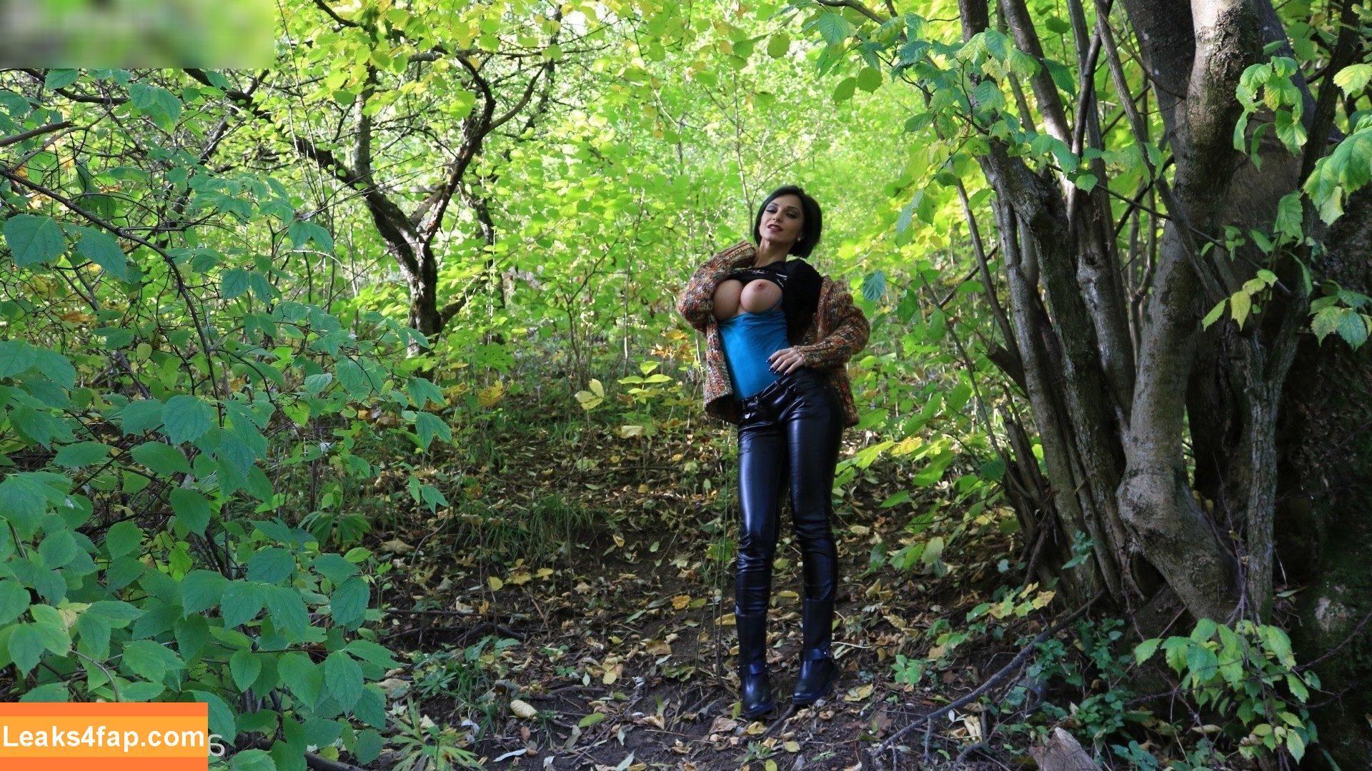 Anisyia / anisyialovee / https: leaked photo photo #0381