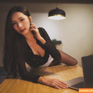 Anita Feifei photo #0205