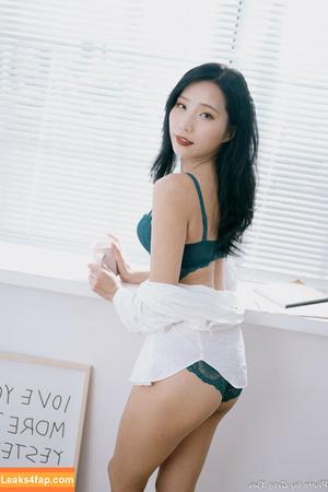 Anita Feifei photo #0388