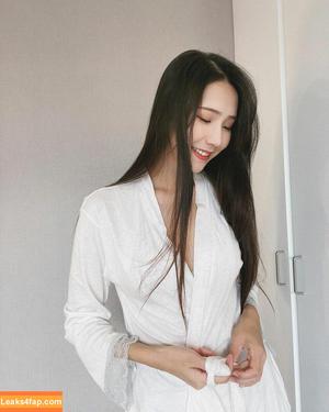 Anita Feifei photo #0443