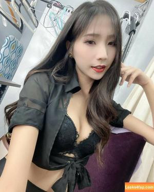 Anita Feifei photo #1000