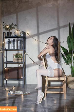 Anita Feifei photo #1127