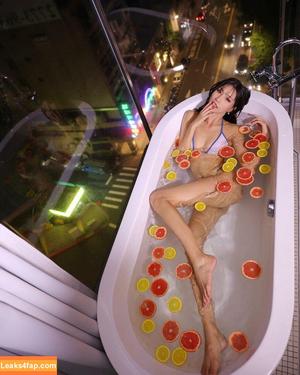 Anita Feifei photo #1556