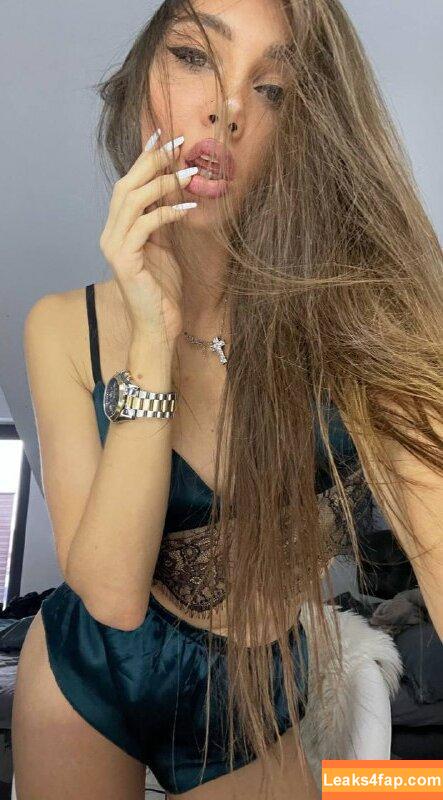 Anitaflexi / hermitevill / iamhermitt leaked photo photo #0025