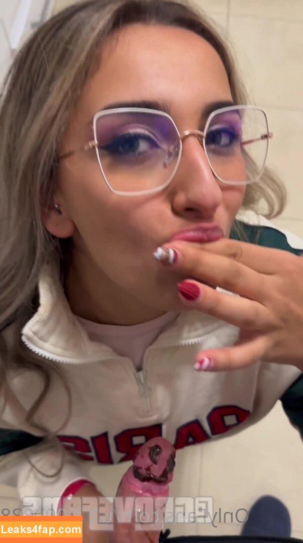 Anitamis /  leaked photo photo #0008