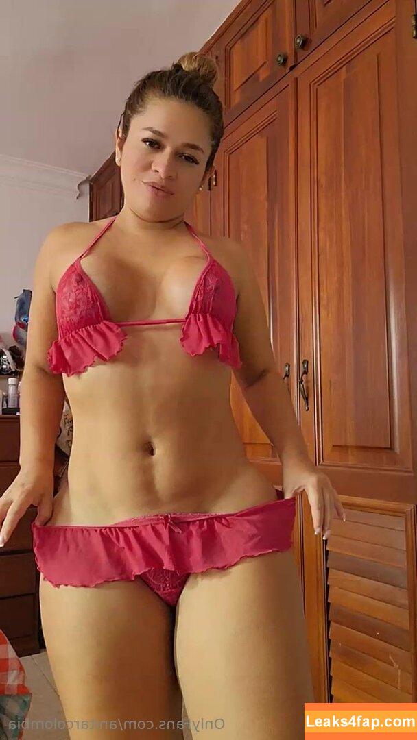 Anitarcolombia /  leaked photo photo #0020