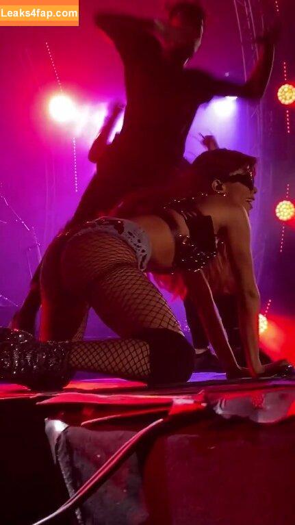 Anitta / AnittaOficial / https: leaked photo photo #0046