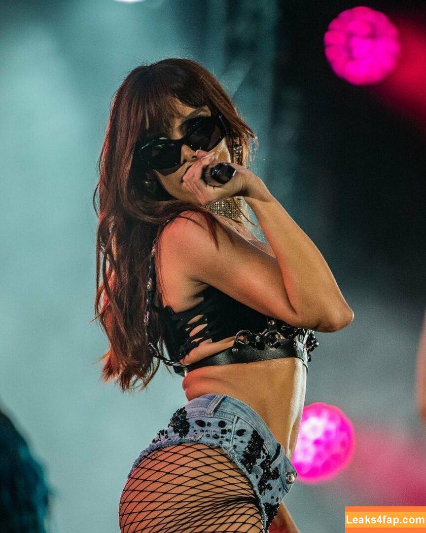 Anitta / AnittaOficial / https: leaked photo photo #0051