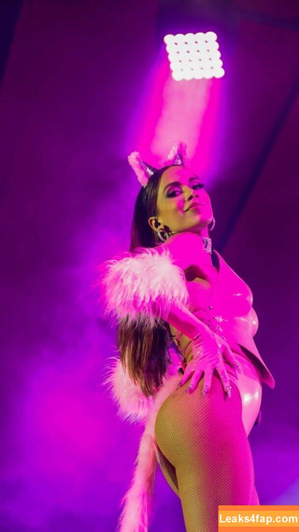 Anitta / AnittaOficial / https: leaked photo photo #0067