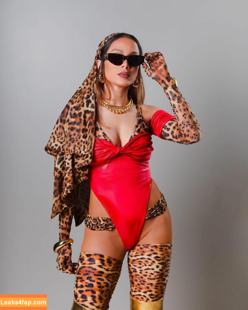 Anitta / AnittaOficial / https: leaked photo photo #0120