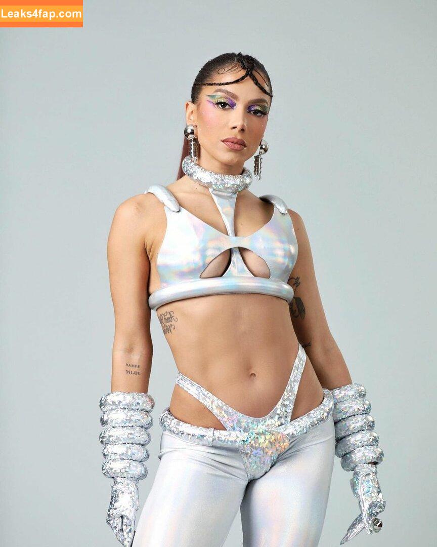 Anitta / AnittaOficial / https: leaked photo photo #0127