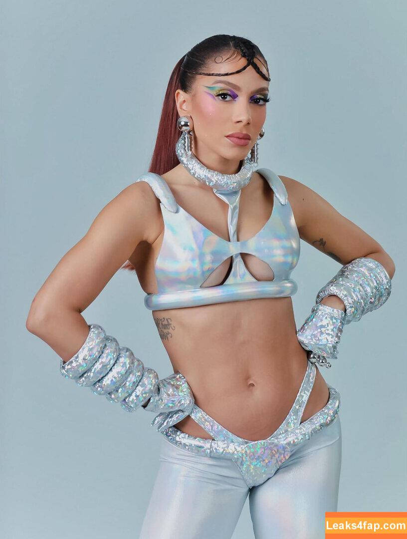 Anitta / AnittaOficial / https: leaked photo photo #0142