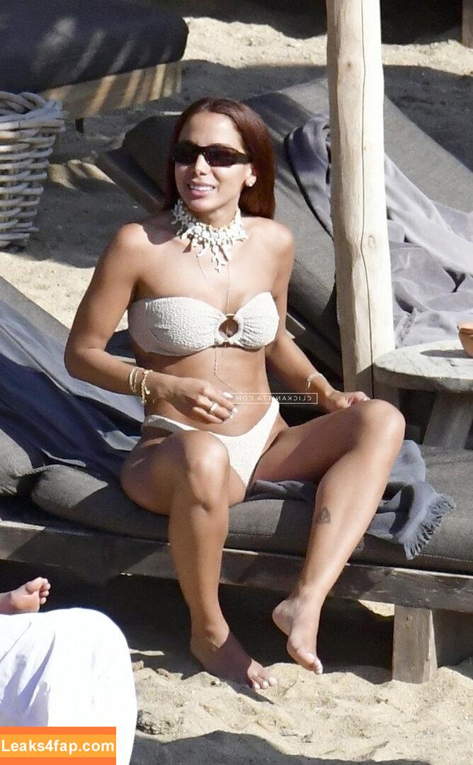 Anitta / AnittaOficial / https: leaked photo photo #0253