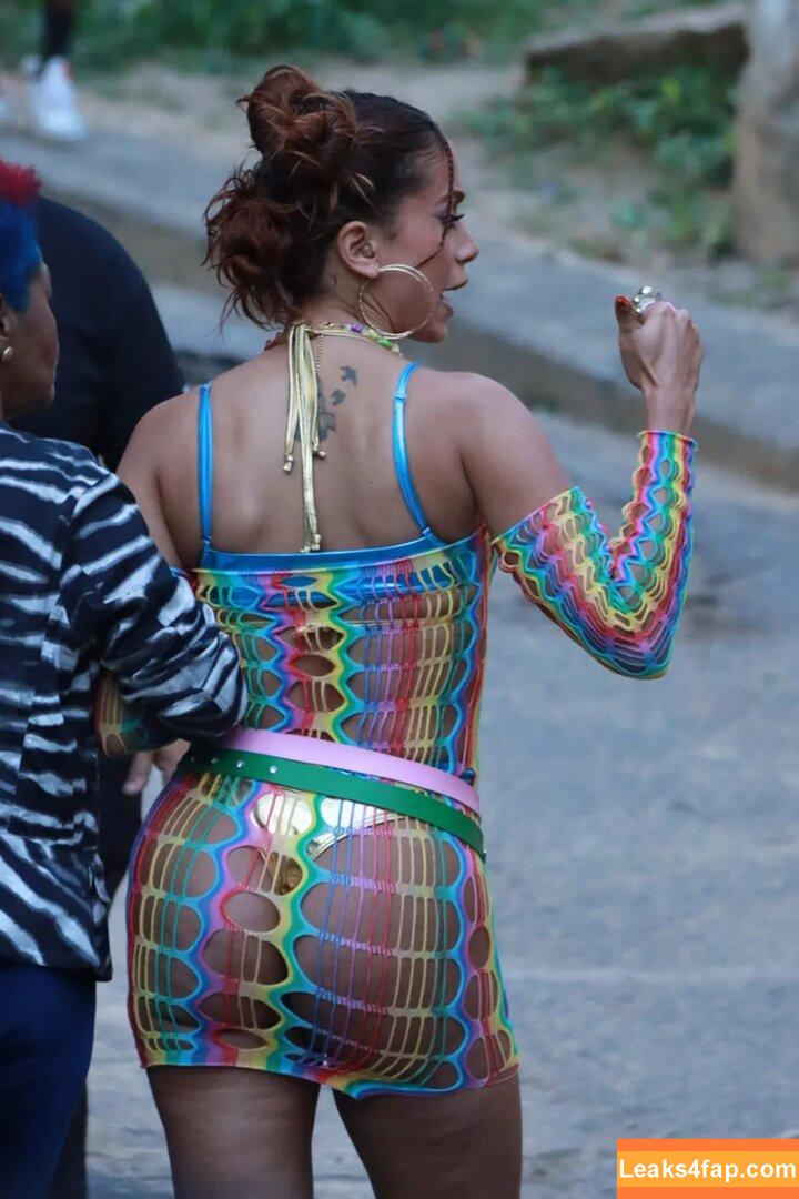 Anitta / AnittaOficial / https: leaked photo photo #0274