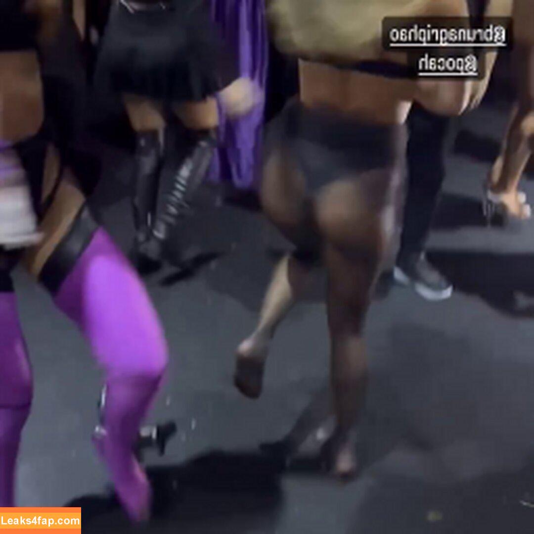 Anitta / AnittaOficial / https: leaked photo photo #0425