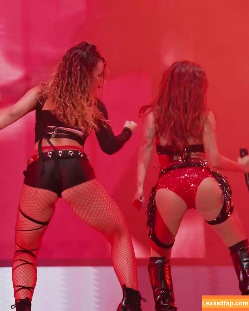 Anitta / AnittaOficial / https: leaked photo photo #0450