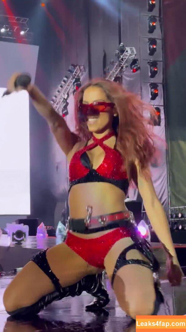 Anitta / AnittaOficial / https: leaked photo photo #0459