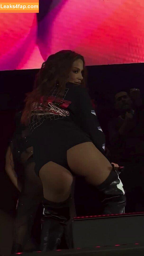 Anitta / AnittaOficial / https: leaked photo photo #0466