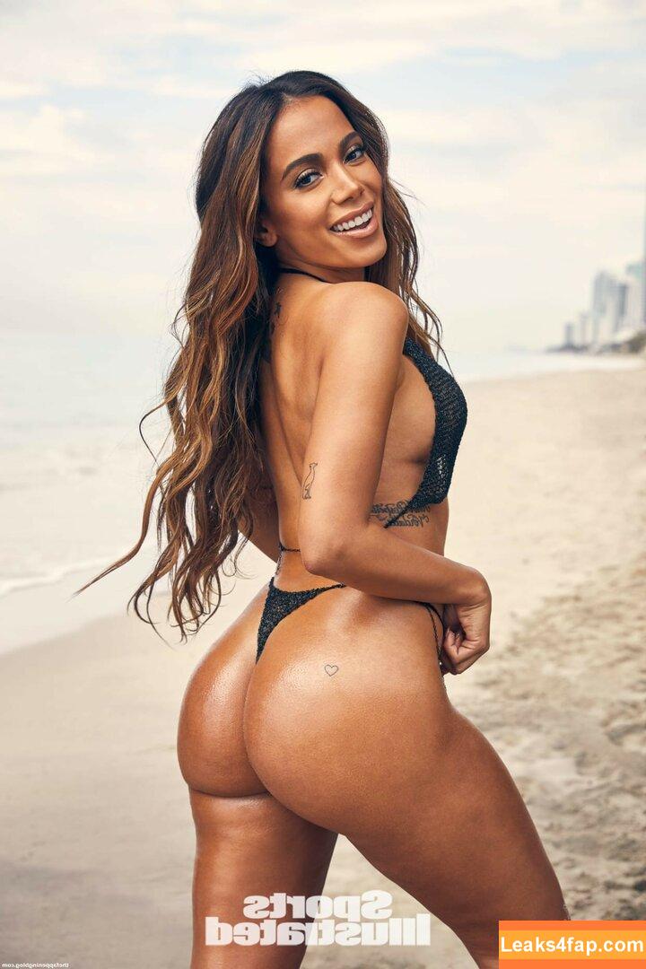 Anitta / AnittaOficial / https: leaked photo photo #0570