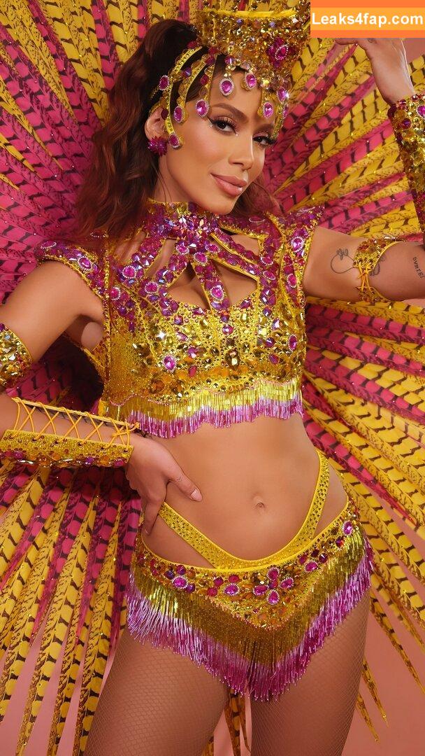 Anitta / AnittaOficial / https: leaked photo photo #0579