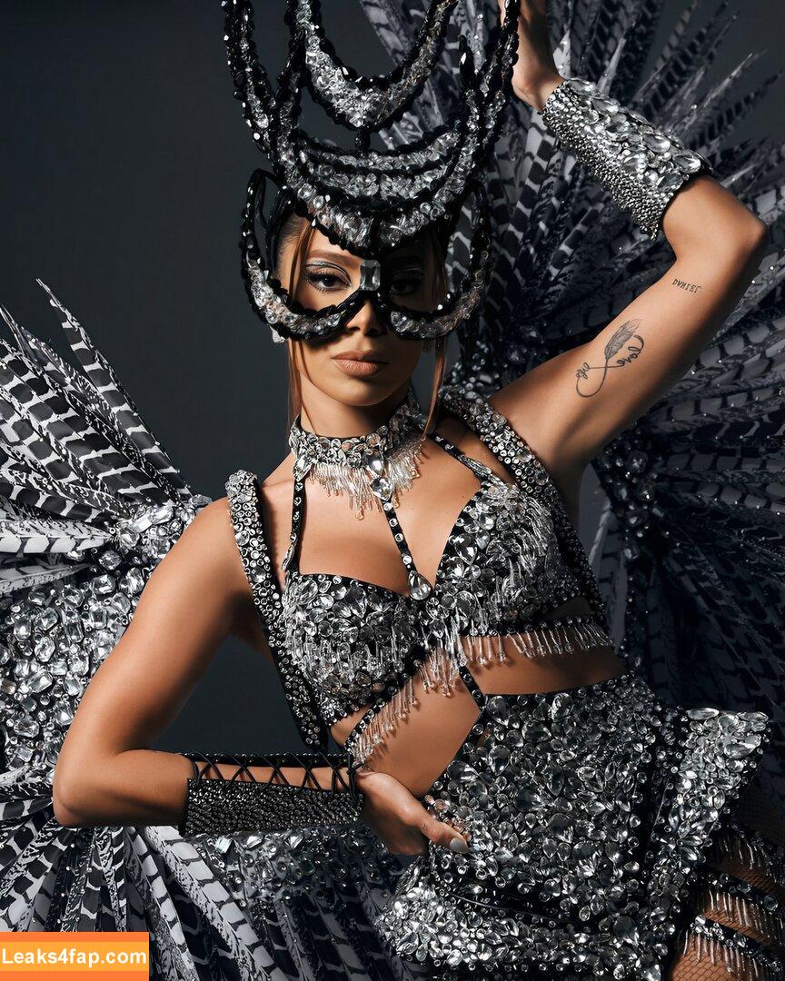 Anitta / AnittaOficial / https: leaked photo photo #0619
