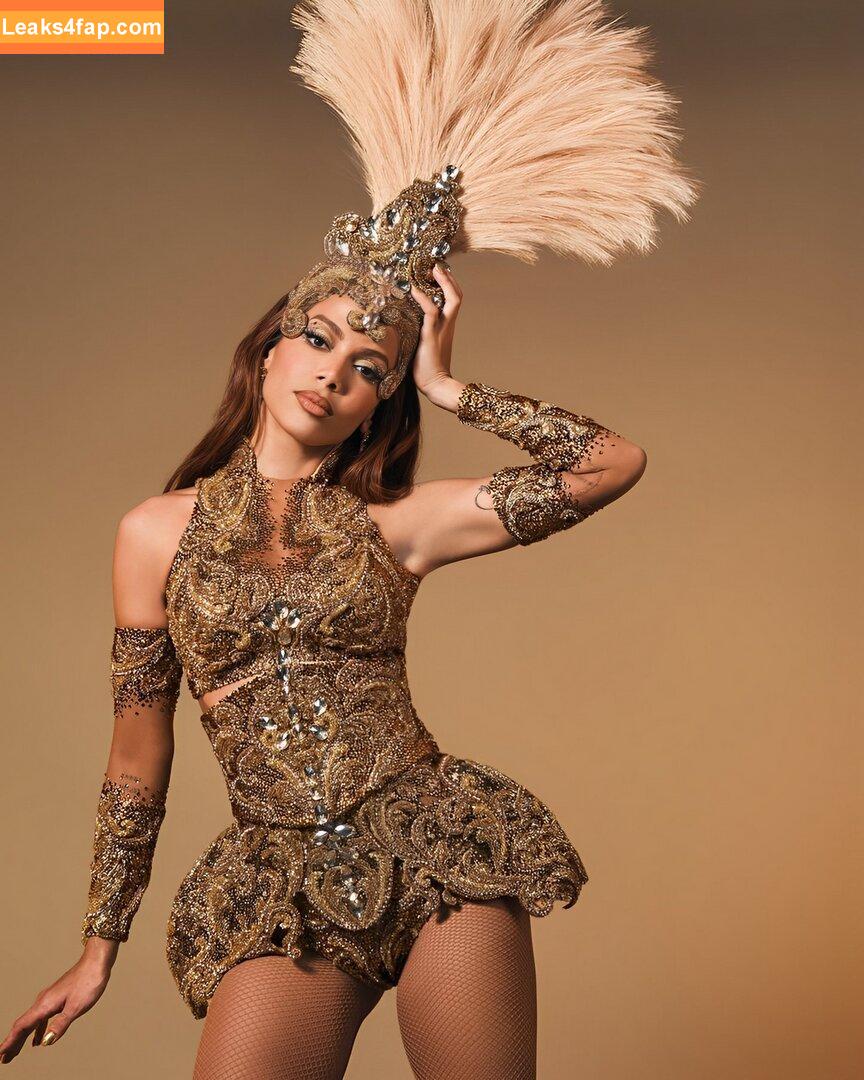 Anitta / AnittaOficial / https: leaked photo photo #0629