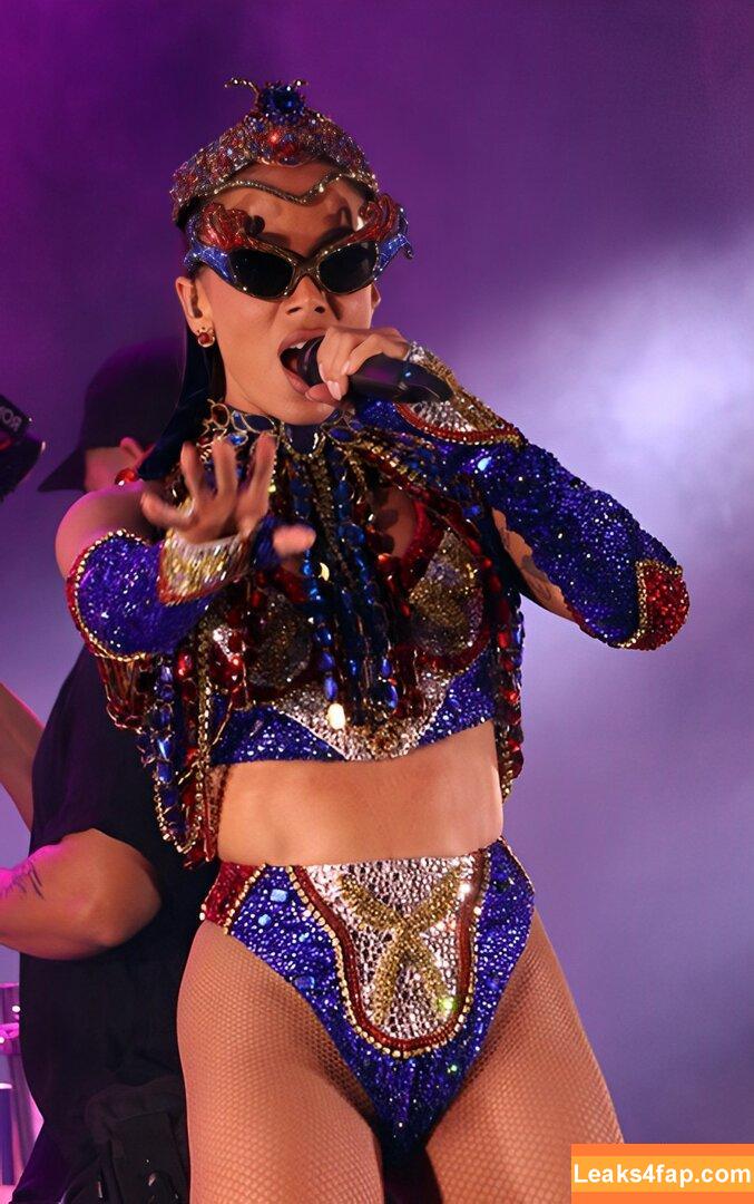 Anitta / AnittaOficial / https: leaked photo photo #0658