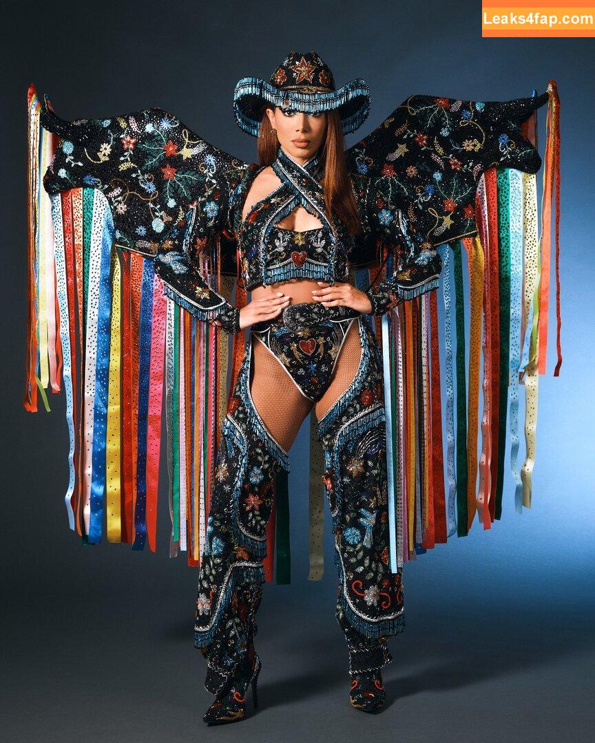 Anitta / AnittaOficial / https: leaked photo photo #0665